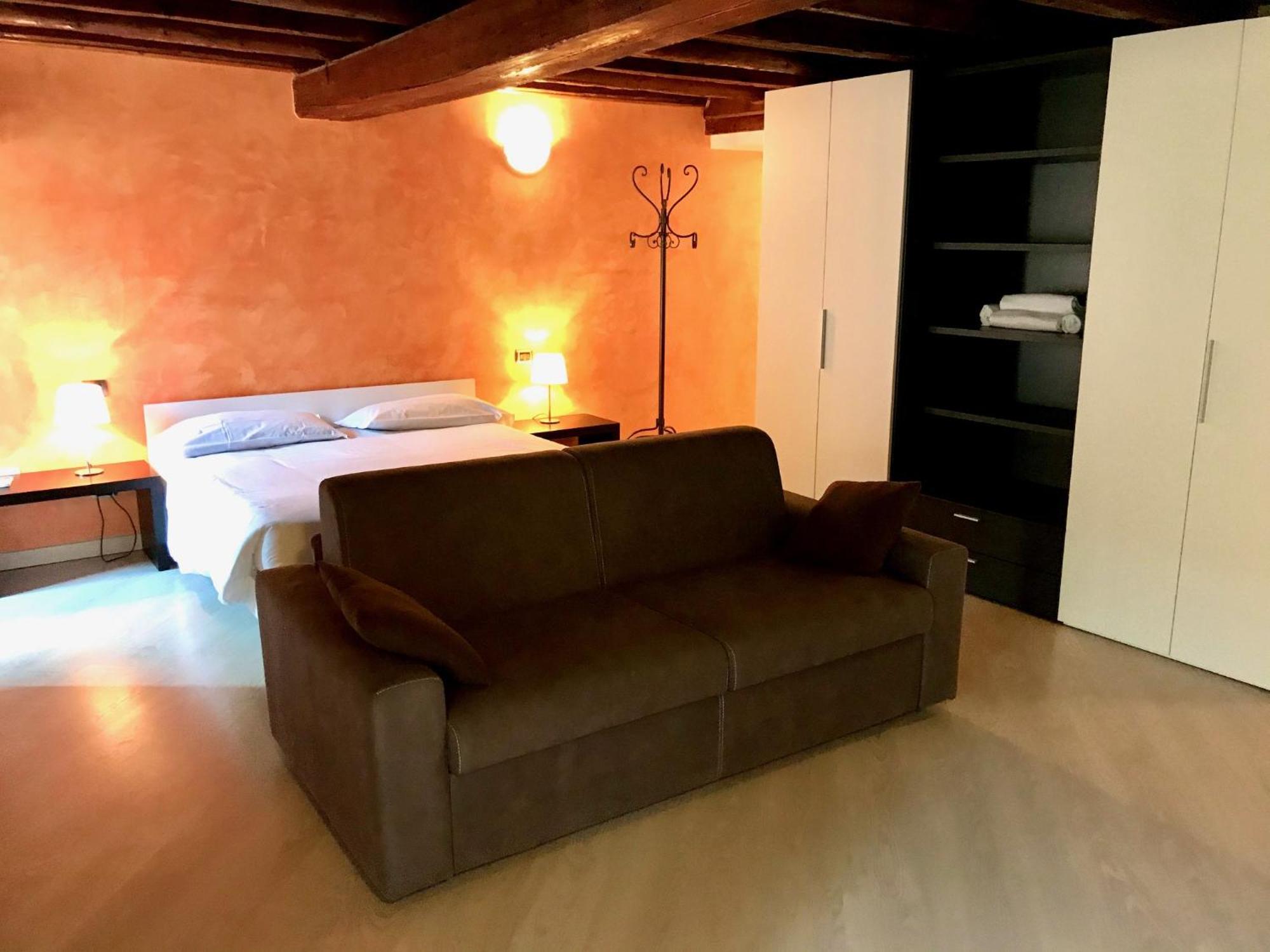 Room Verona Ai Duchi Екстериор снимка